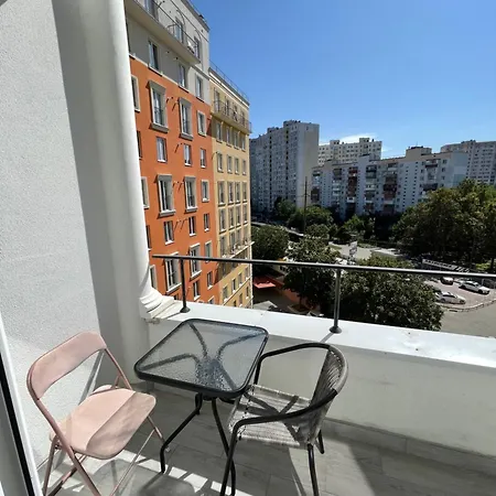 рома, таирова, аркадия,фонтан Apartment